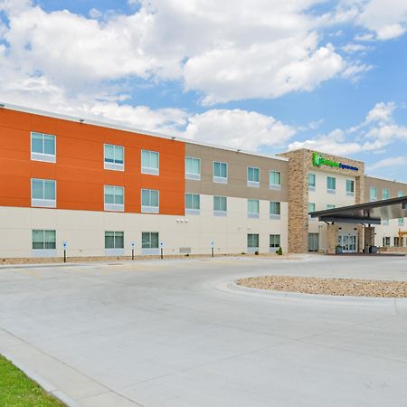 Holiday Inn Express & Suites - Chadron By Ihg Ngoại thất bức ảnh