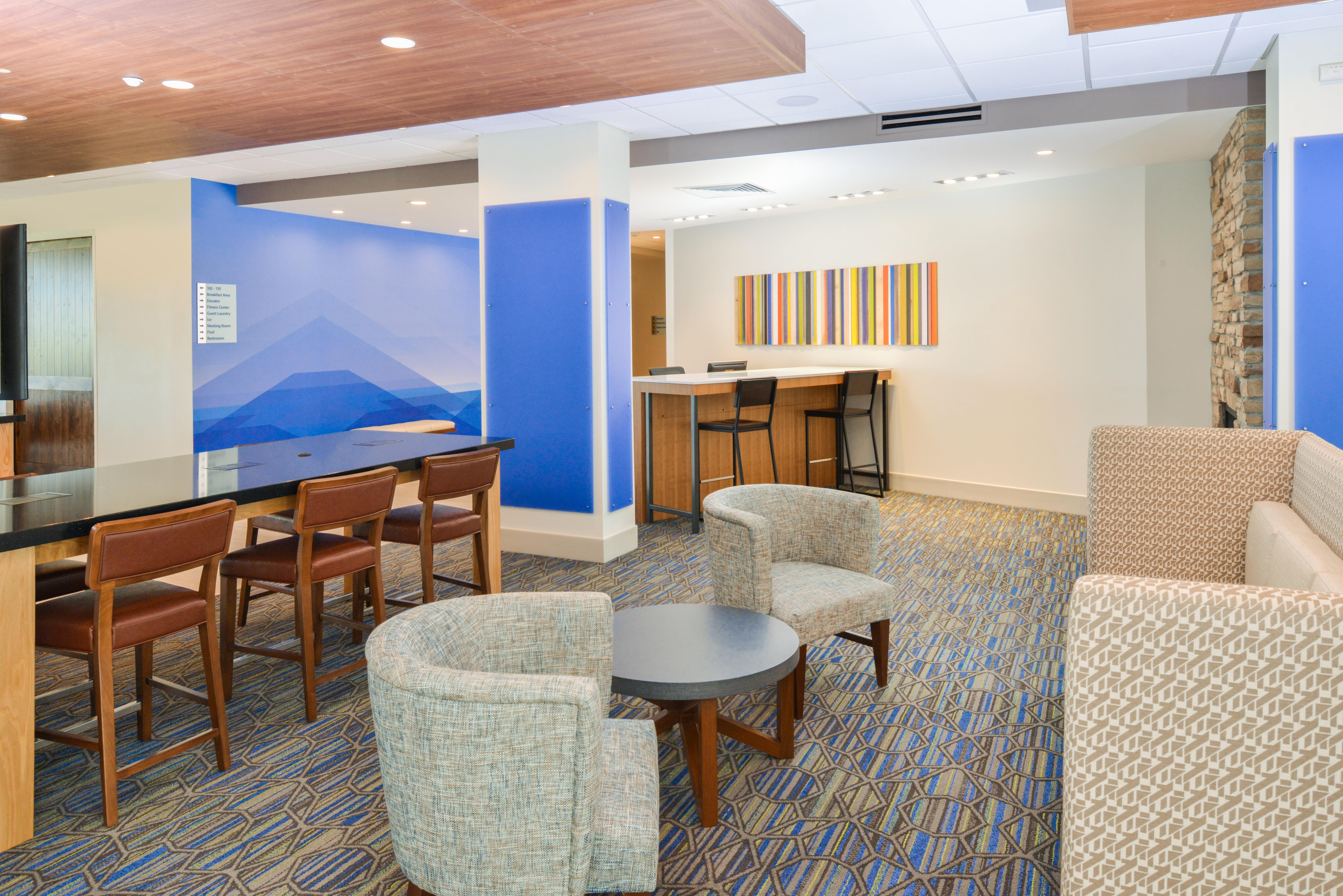 Holiday Inn Express & Suites - Chadron By Ihg Ngoại thất bức ảnh