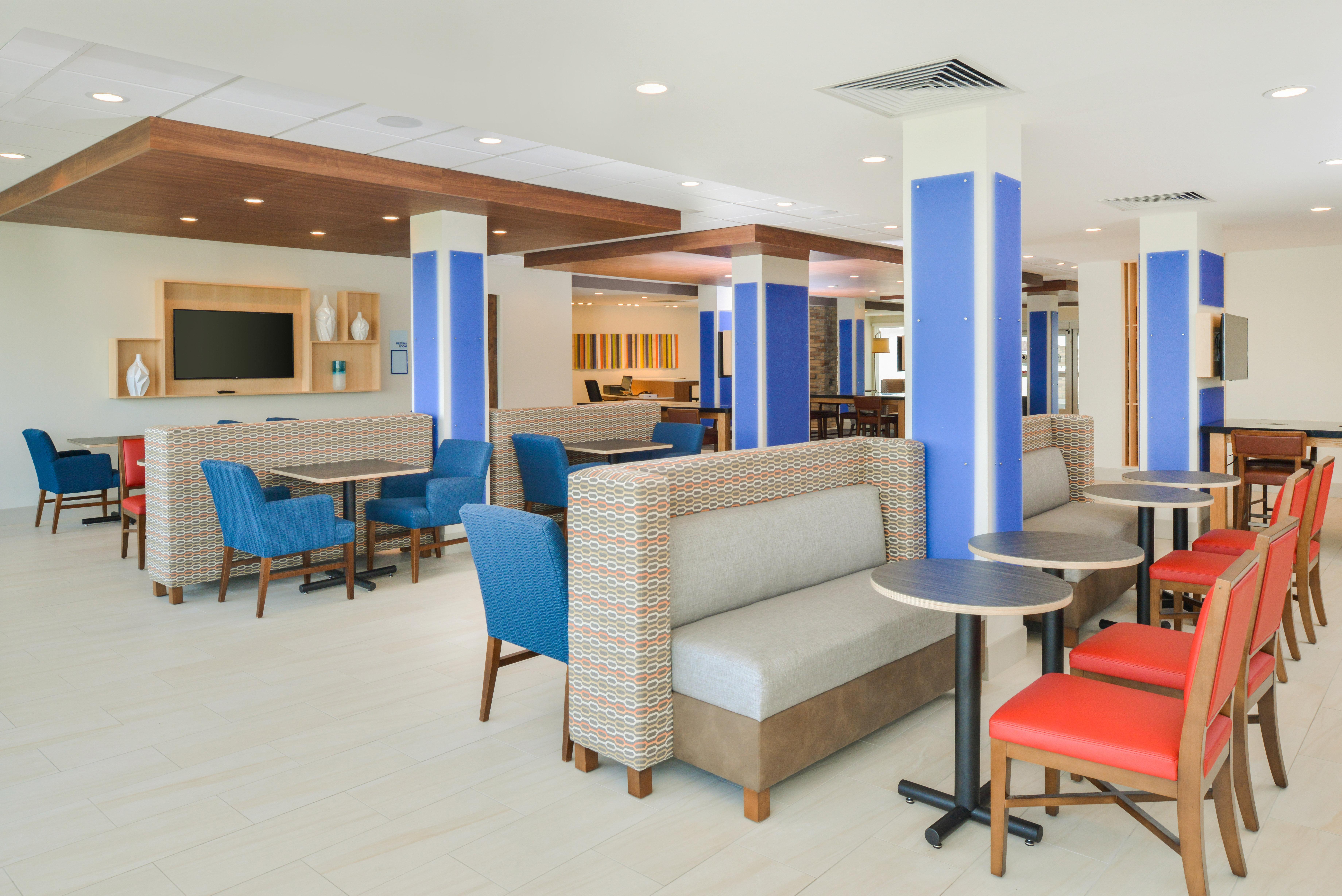 Holiday Inn Express & Suites - Chadron By Ihg Ngoại thất bức ảnh